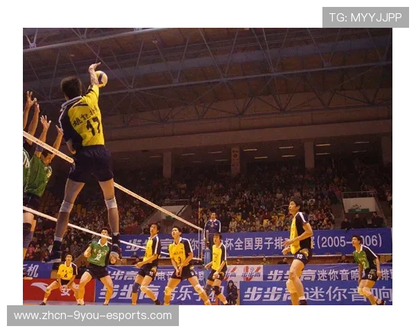 上海海港稳步前进,外援实力撑起卫冕希望 上海海港稳步前进,外援实力撑起卫冕希望