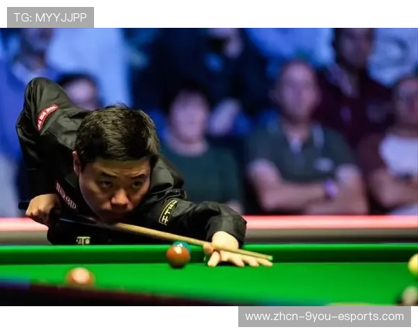 丁俊晖练习破局打法，角度判断更精准