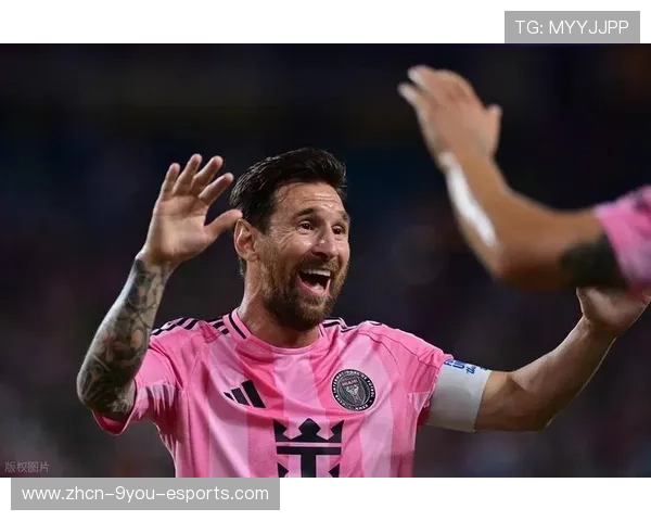 巴黎高位逼抢成功，梅西直塞队友推射得分